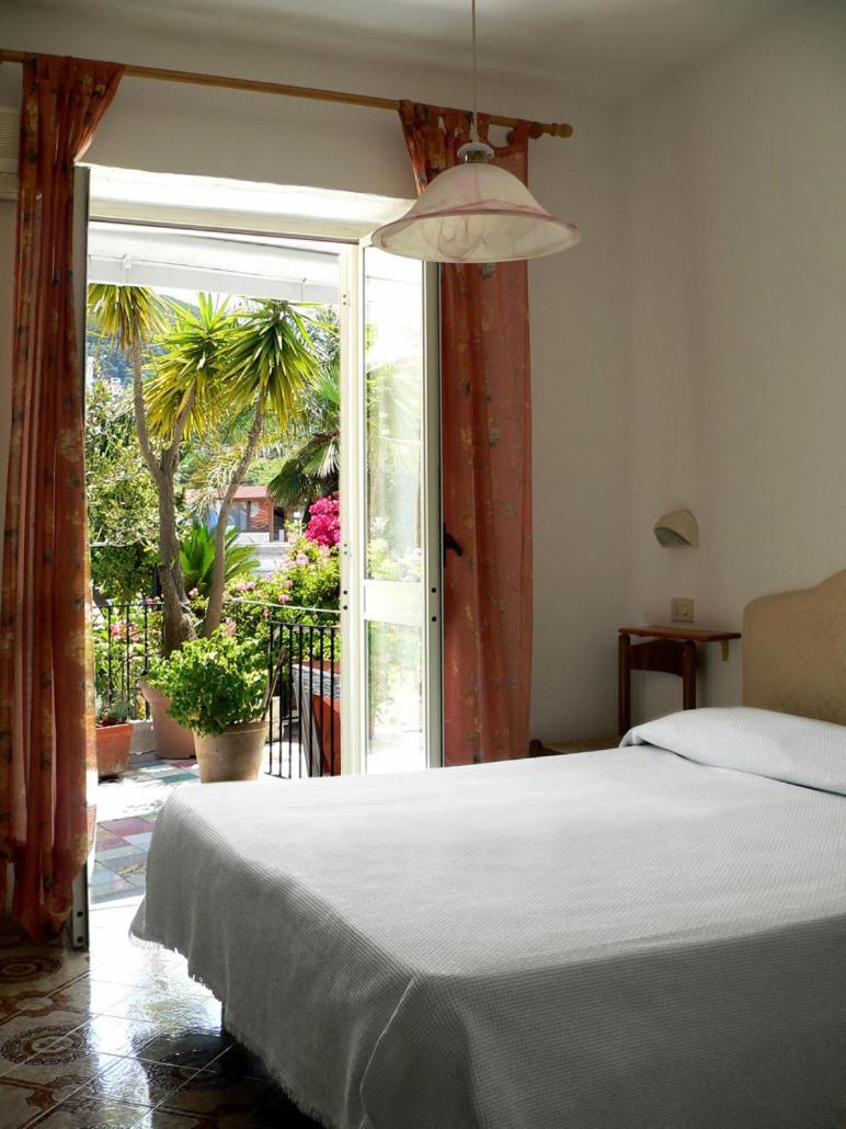 Hotel La Maggioressa Casamicciola Terme Luaran gambar